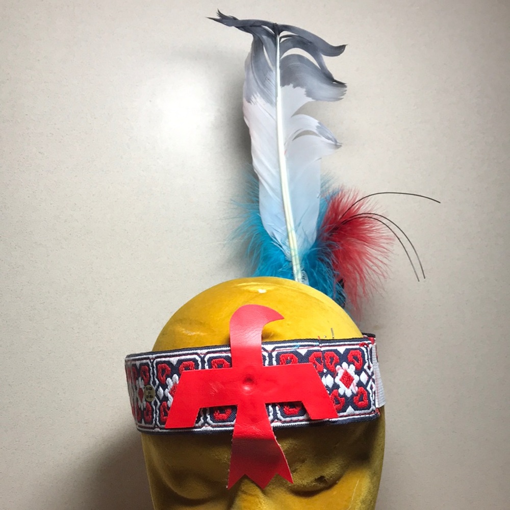 Feather headdress Halloween